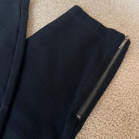 Like New💥Eileen Fisher Sz XS / 2 Black Sculpting Luxury Knit Sculpting Legging - Picture 3 of 6